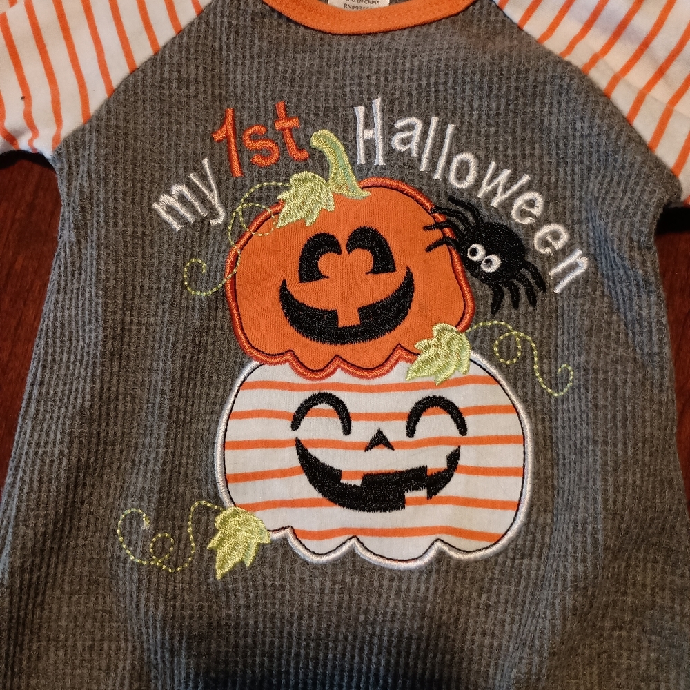 Baby‎ Essentials Embroidered 1st Halloween Footie - Picture 3 of 5
